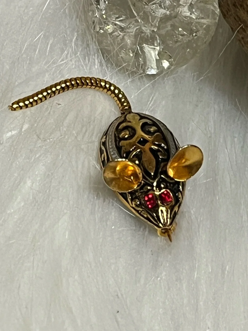 Vintage Small Mouse Brooch